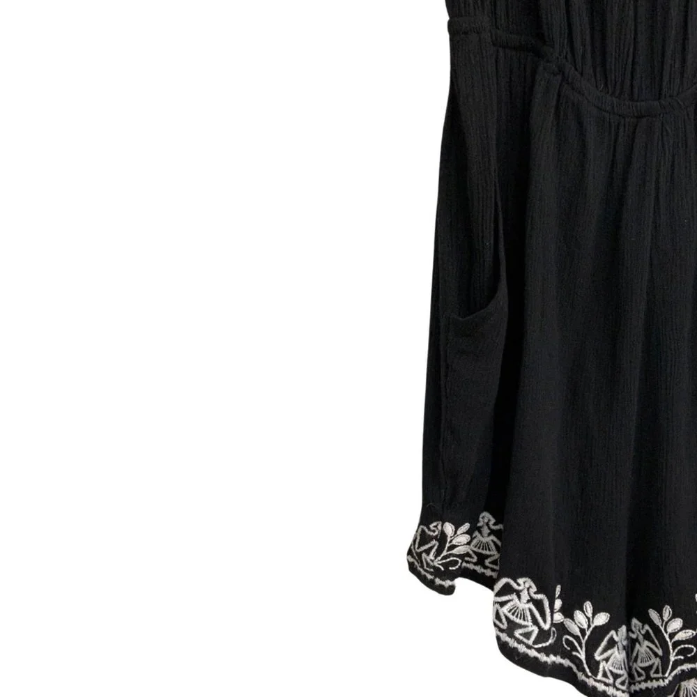 Cold Shoulder Strapless Romper - Picture 4 of 6